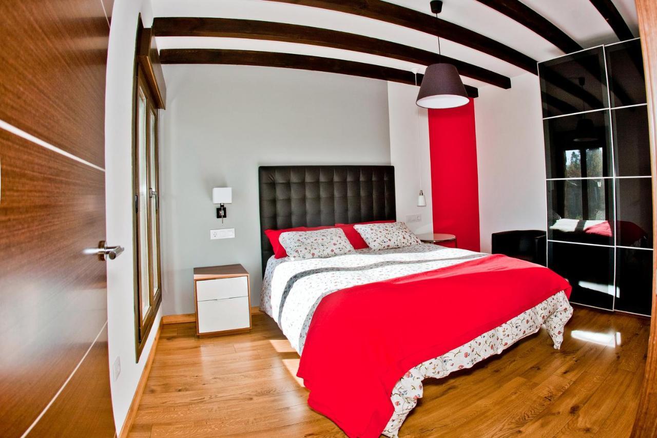 Apartamentos El Roble Valverde de la Vera Exterior foto