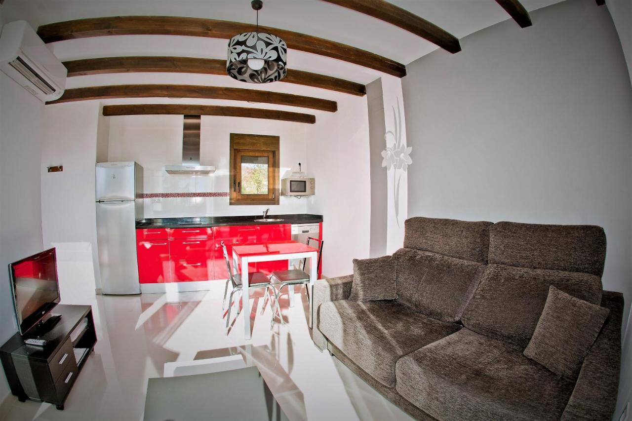 Apartamentos El Roble Valverde de la Vera Exterior foto