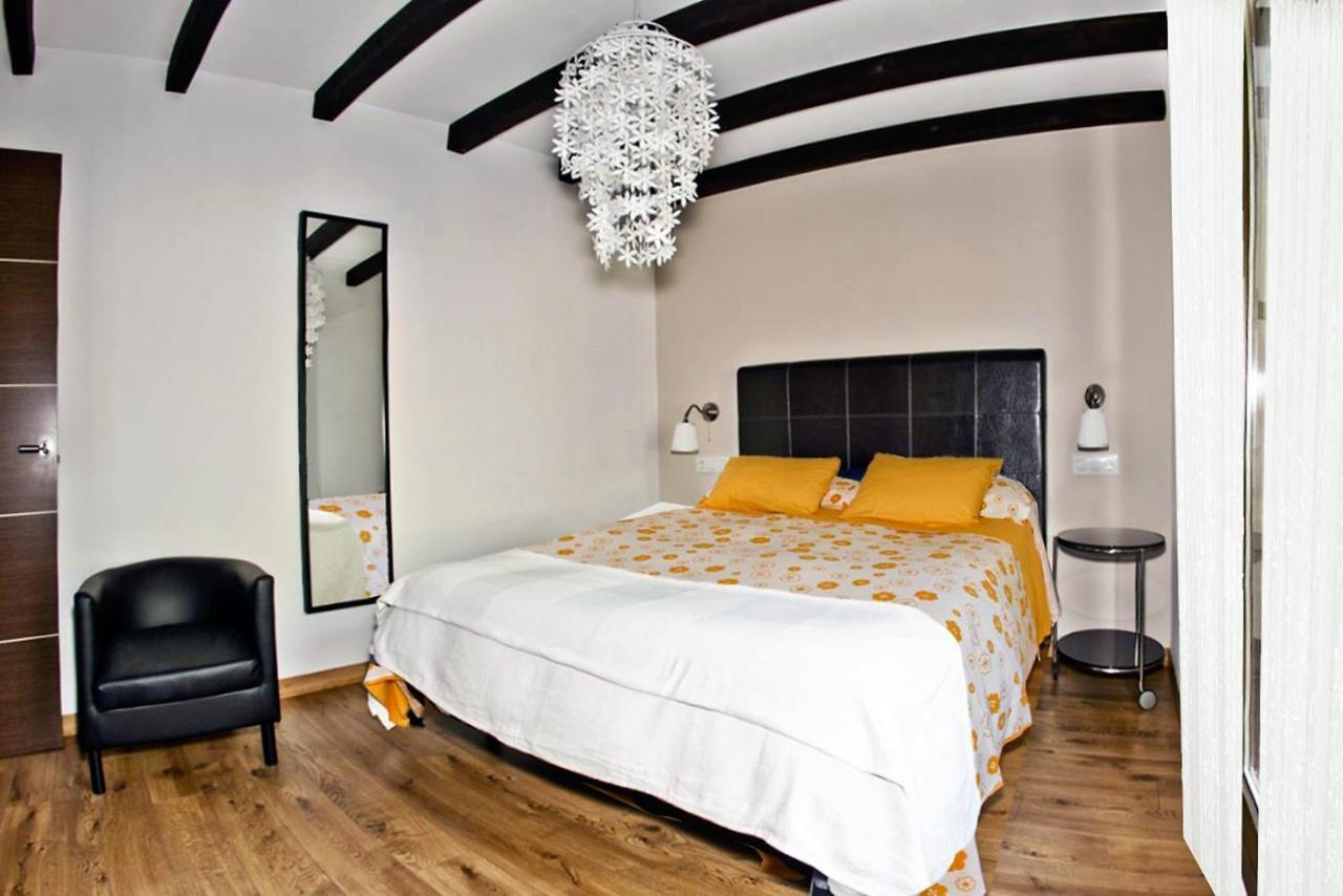 Apartamentos El Roble Valverde de la Vera Exterior foto